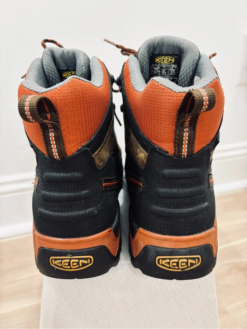 KEEN Utility Pittsburgh 6